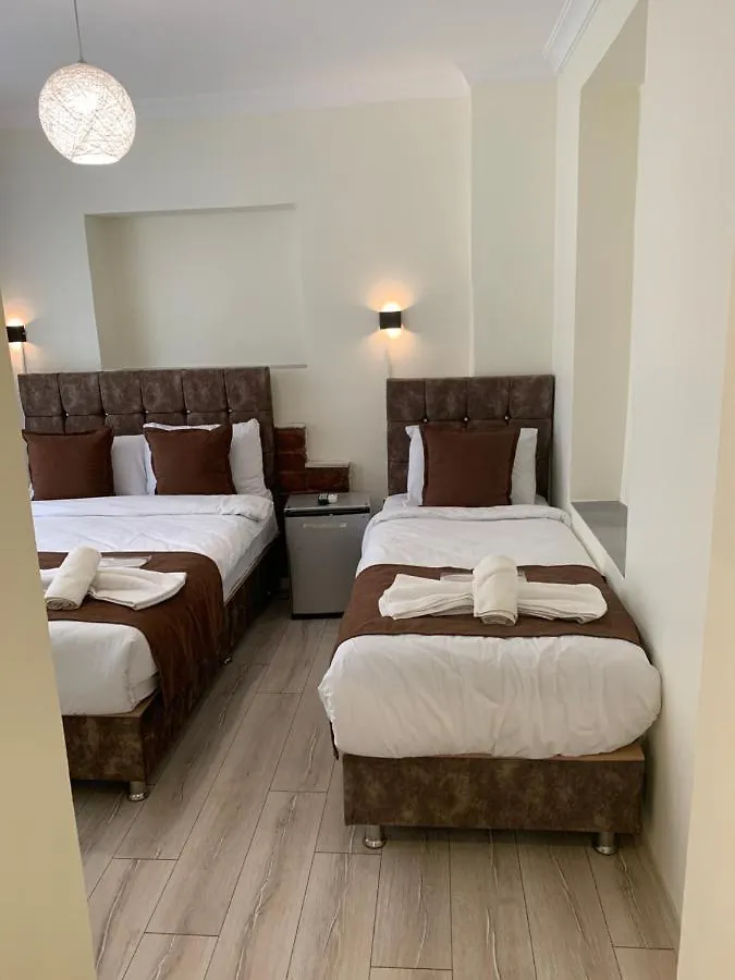 Dos Hermanos Hotel Istambul